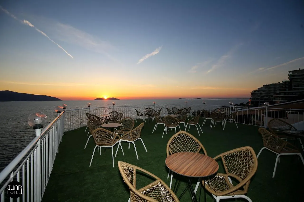 Skyhill Boutique Hotel Radhimë 3*,