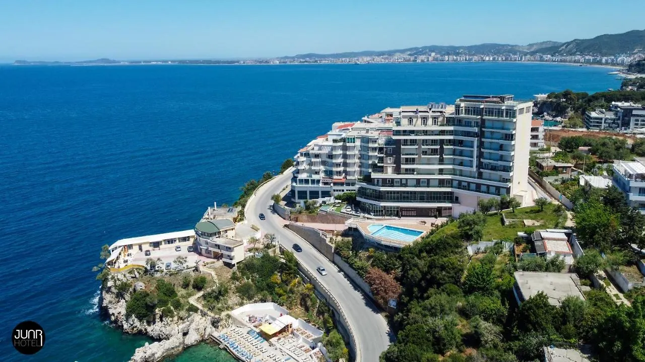 Skyhill Boutique Hotel Radhimë