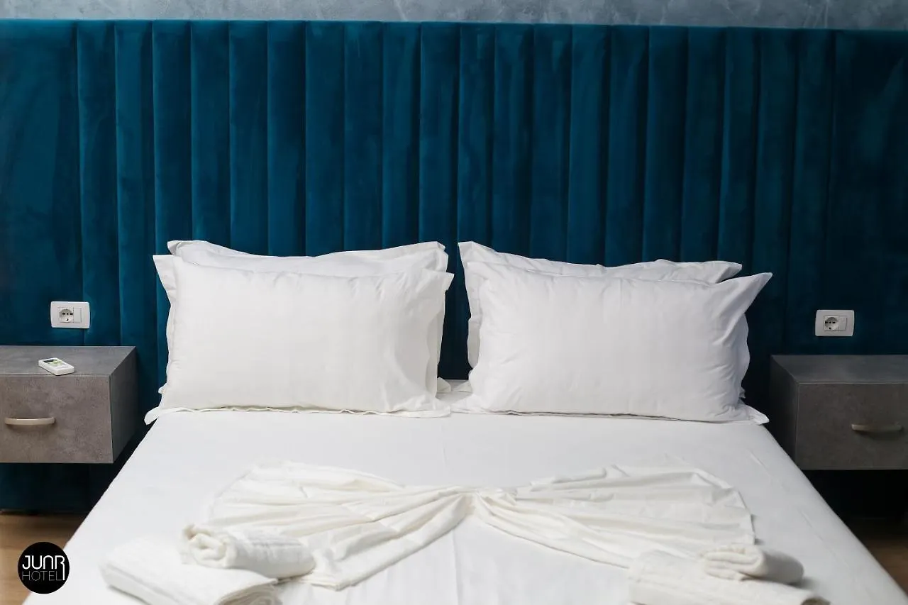 ***  Juar Hotel Radhimë Albanien
